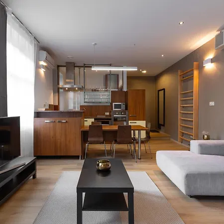شقة Laurinska Modern In Direct Centrum Of Bratislava, Air-condition