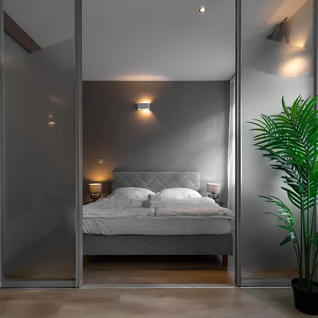 Apartman Laurinska Modern In Direct Centrum Of Bratislava, Air-condition *