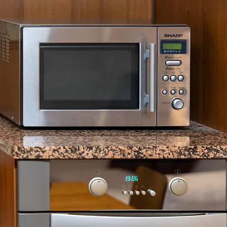 Laurinska Modern In Direct Centrum Of Bratislava, Air-condition דירה